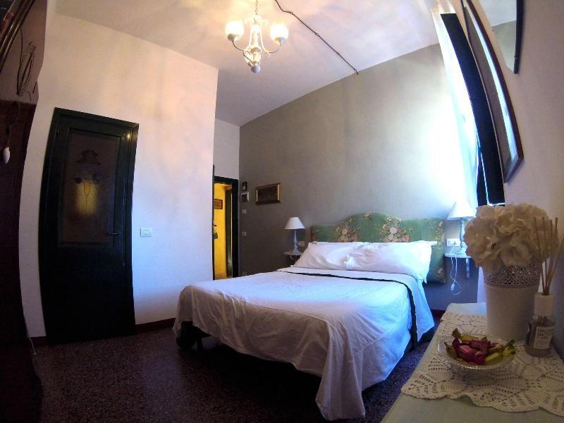 Bed and Breakfast La Casa Dei Carrai Pitigliano Exterior foto